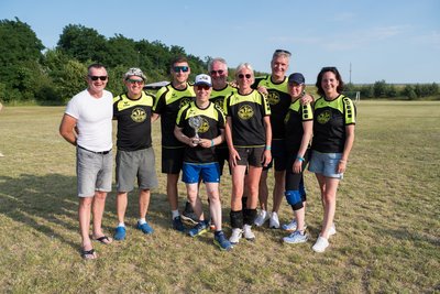 2. Platz: Die gelben Helden